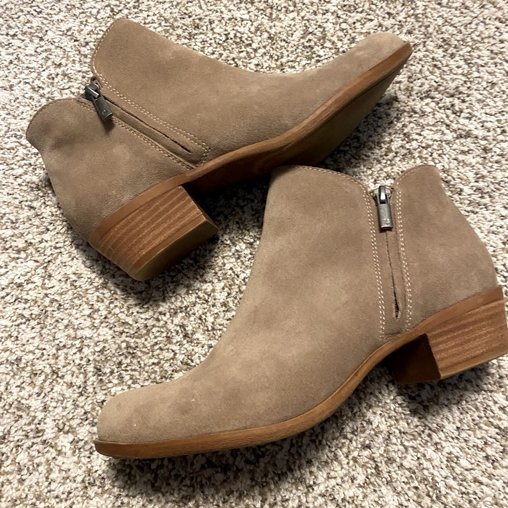 Luck brand tan leather woman’s booties
